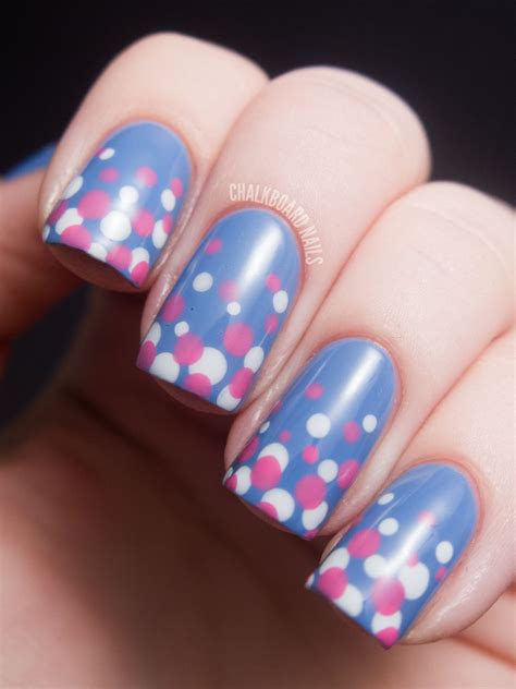 Blue and pink gradient dots (+ Tutorial) | Dots nails, Fancy nails ...