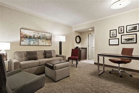 Embassy Suites Chicago North Shore Deerfield Hotel in Deerfield (IL ...