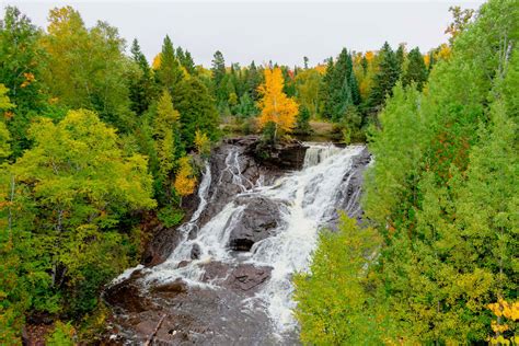 Where Can You See the Best Fall Colors in the Upper Peninsula of ...