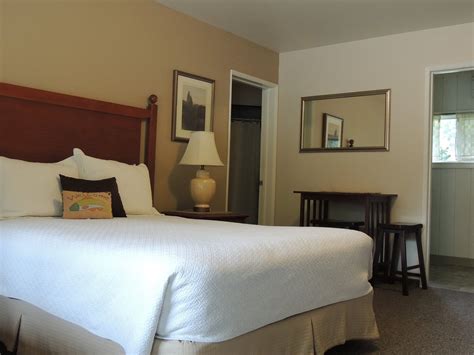 Indian Creek Lodge Rooms: Pictures & Reviews - Tripadvisor