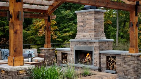 New Outdoor Patio Corner Fireplace: Stay Cozy This Winter ...