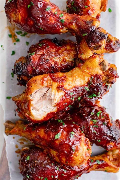 BBQ Chicken Drumsticks in the Slow Cooker | YellowBlissRoad.com