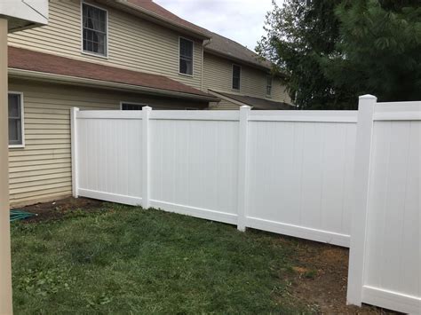 Traditional white vinyl privacy fence, style Oklahoma installed by Ryan ...