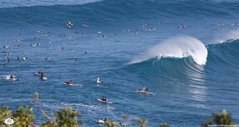 Maui Surfing | Maui Surf Lessons & Local Tips for Surfing in Maui