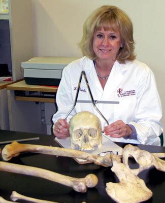 NIU Today | Forensic anthropologist, inspiration for TV show ‘Bones’ to ...