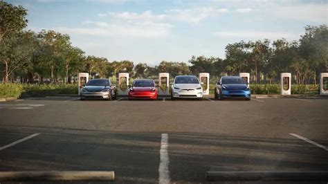 Tesla Now Has Roughly 4,000 Supercharging Stations