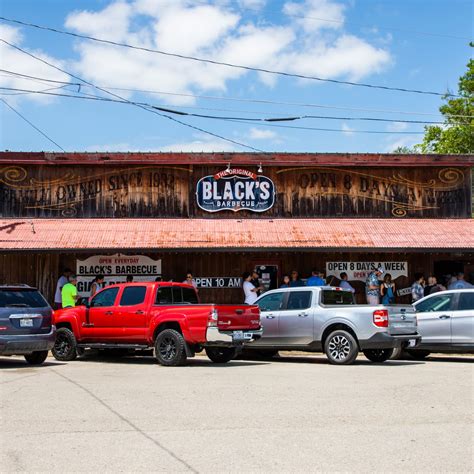 The Original Black’s BBQ Lockhart | Menu, Order, & Events