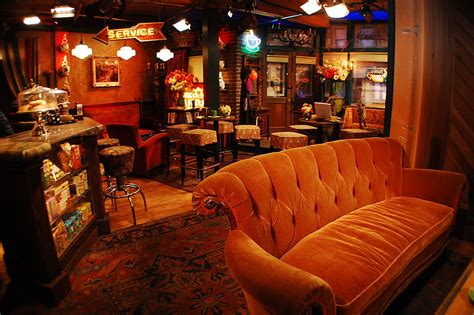 Central Perk Wallpaper