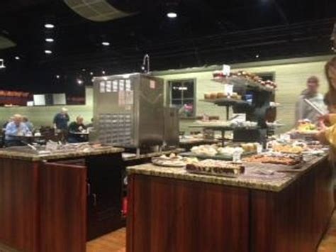 Seafood Buffet - Review of Wheeling Island Buffet | The Islander Buffet ...