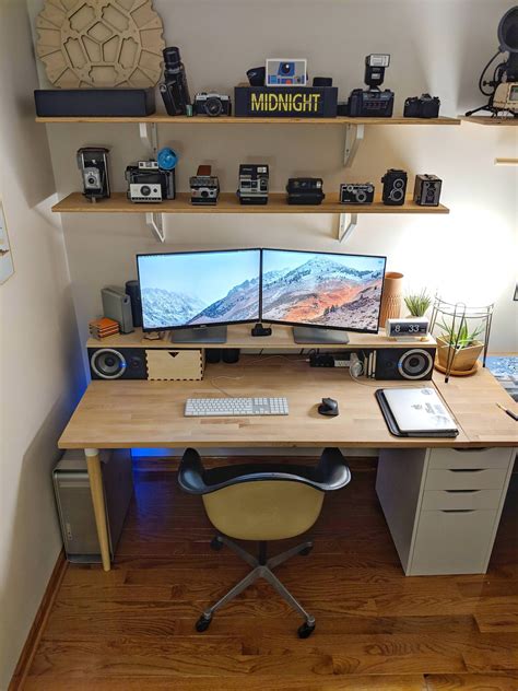 My corner | Home office setup, Office setup, Home room design