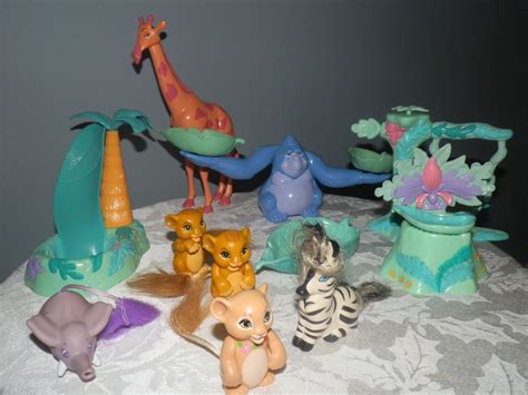 Disney The Lion King Playset Simba and Nala Jungle Friends