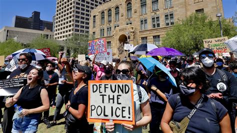 Justice Department To Investigate Phoenix Police Over Use Of Force : NPR