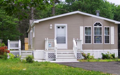 backyard landscaping: Picture of Mobile Homes with Land for Sale