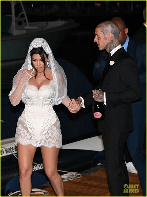 Kourtney Kardashian's Wedding Photos - See Her Dress & Gorgeous Venue ...