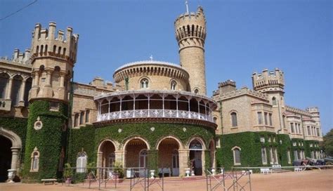 Bangalore Palace| Bangalore Palace History & Architecture