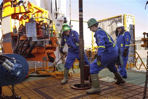 Precision Drilling second-quarter loss surges as pandemic weakens ...