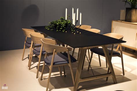 A Natural Upgrade: 25 Wooden Tables to Brighten Your Dining Room