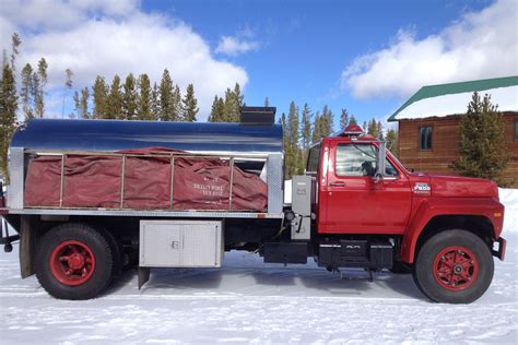 1990 Front Range Ford F800 4x4 Tanker | Used Truck Details