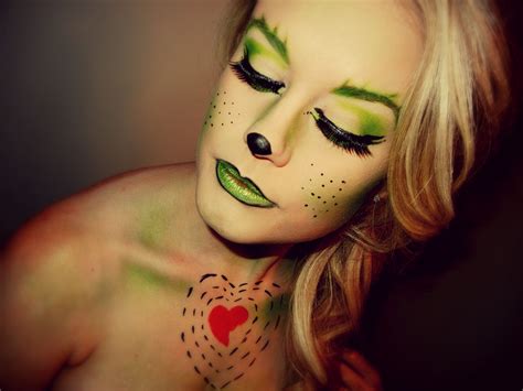 Grinch ! Makeup More The Grinch Makeup, Xmas Makeup, Clown Makeup ...