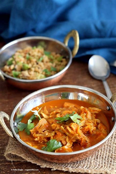 Easy Jackfruit Curry - Vegan Richa