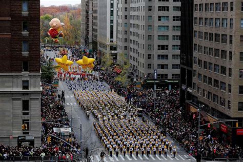 Thanksgiving Day Parade Photos | Image #131 - ABC News