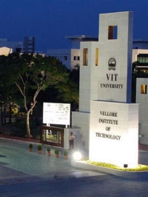 VIT Vellore Placements Statistics 2023 - CollegeKeeda