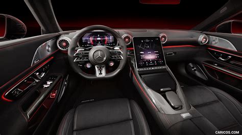 2022 Mercedes-AMG SL 63 4MATIC+ - Interior, Cockpit | Caricos