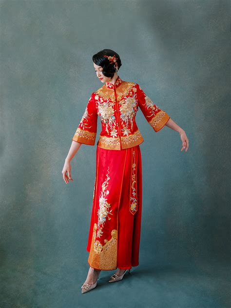 Premium Qun Kwa, Cheongsam, and Traditional Chinese Wedding Dresses ...