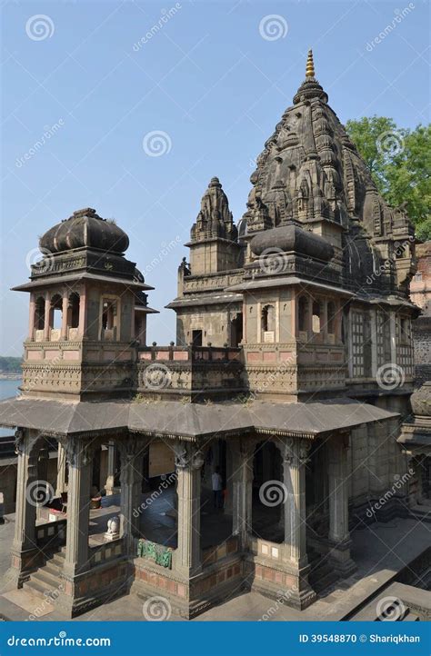 Ancient Hindu Temple at Maheshwar Ghat Stock Photo - Image of historic ...