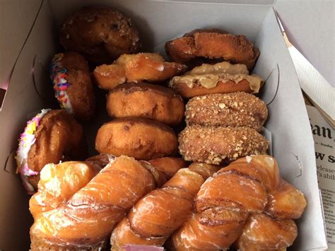 Lucky Donuts - 26 Photos & 57 Reviews - Donuts - 565 Dutton Ave, San ...