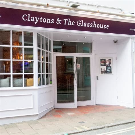 Claytons & The Glasshouse - Barnstaple restaurant and lounge bar