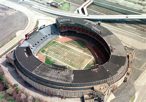 BROWNS NO MISTAKE BY THE LAKE | Nfl stadiums, Cleveland browns football ...