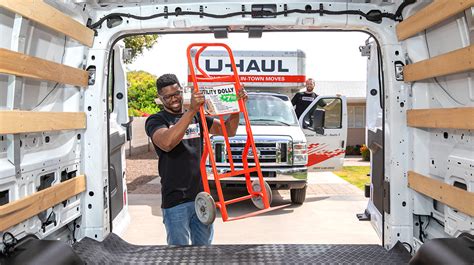 Can You Hire Movers to Load a U-Haul Truck? - Moving Help®