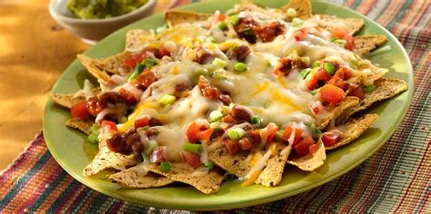 Chili Cheese Nachos | Sargento® Shredded 4 Cheese Mexican