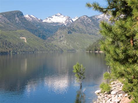 Lovely Lake Como | Upper Campground at Lake Como re-opened t… | Flickr