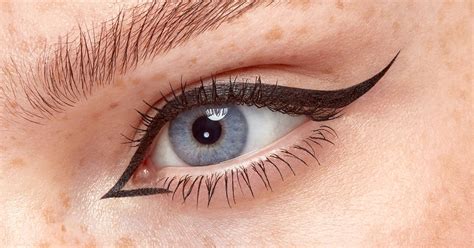 How to do foxy eyeliner - Eyeko