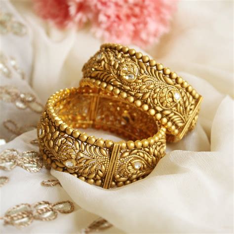 Embedded | Bridal gold jewellery designs, Bangles jewelry designs, Gold ...