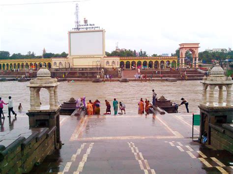 Pune & I : Alandi Temple [Saint Dnyaneshwar samadhi ]