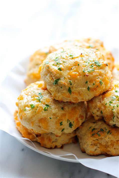 IC Friendly Recipes: Red Lobster Cheddar Bay Biscuits