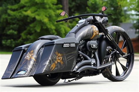 Harley Road King Custom Bagger | BestMotorcycles.netlify.app