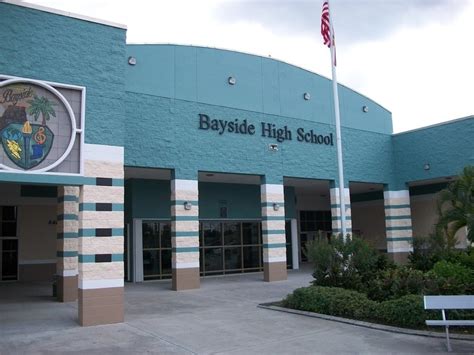 Play Pickleball at Bayside High School: Court Information | Pickleheads