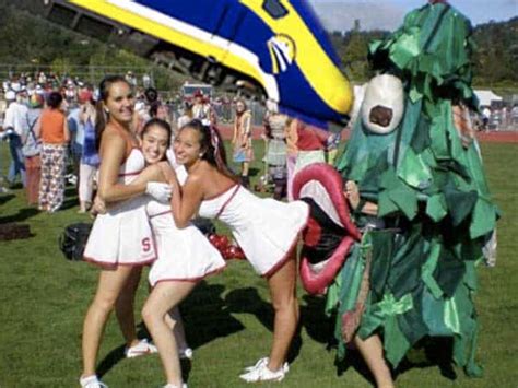 The Funniest Mascot Moments In College Football History | WWI