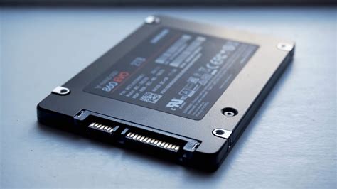 Samsung 860 Evo - Best gaming SSD