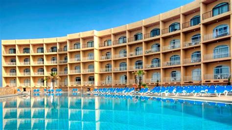 Paradise Bay Hotel Malta | Holidays to Malta | Broadway Travel