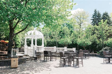 Romantic Country Club Wedding at Westmount