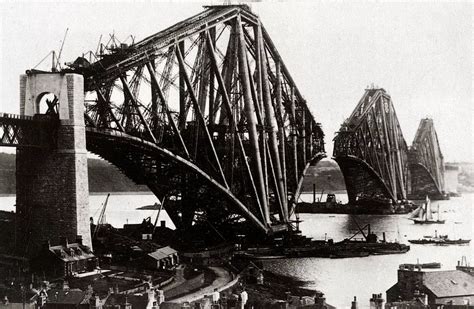 12 epic photos of Edinburgh's Forth Bridge being built that show what a ...