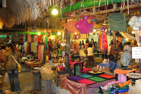 Phnom Penh Markets | Top 6 Most Vibrant & Colorful Markets