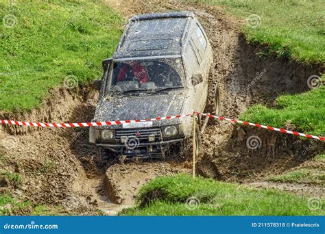 4x4 Offroad Car Racing in Deep Mud on the Track - Mud Terrain Editorial ...