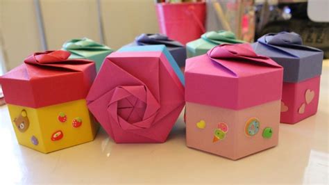 Folding an Origami Gift Box Like a Pro: Easy Tutorial | ThatSweetGift