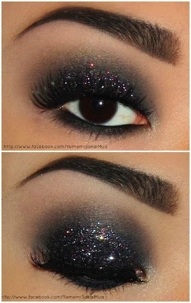 26 Ways To Make Glitter Your New Smokey Eye